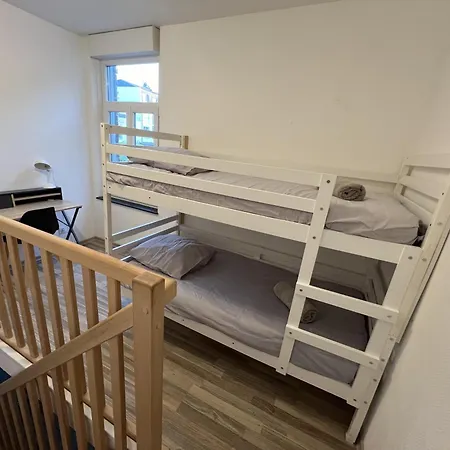 Cote Jardin, 4-6 P *